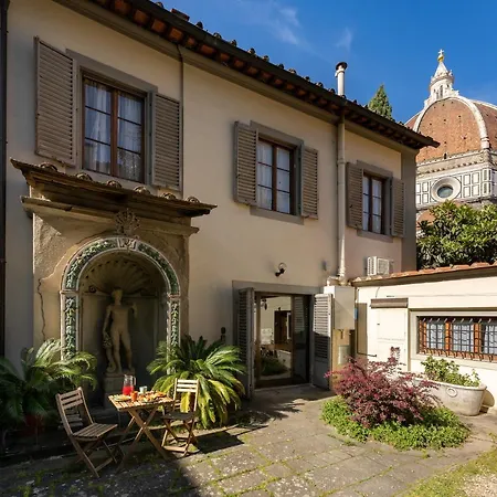 Apartment La Gabbia Del Grillo & Florence