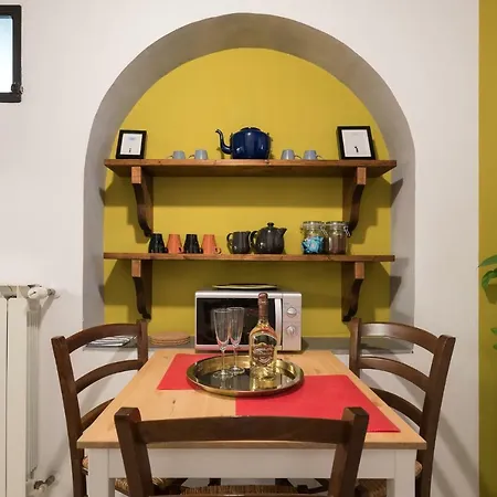 Apartamento La Gabbia Del Grillo & *