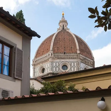 La Gabbia Del Grillo & Florence